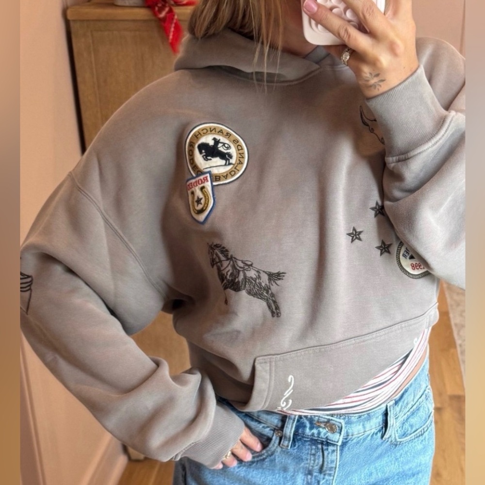 Abercrombie & Fitch Western Essentials Hoodie